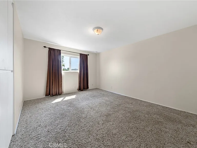 806 E 4th Ave #9 — Photo 18