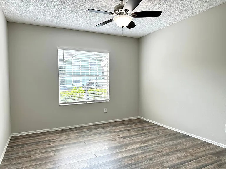 4124 Pershing Pointe Pl #2 — Photo 3