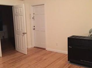 94 Green Hill Pkwy APT 2, Worcester, MA 01605