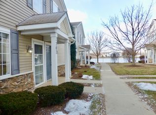 1207 Silverstone Dr #0, Carpentersville, IL 60110