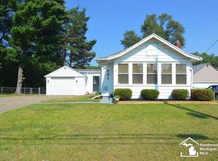 201 N Dettman Rd, Jackson, MI 49202