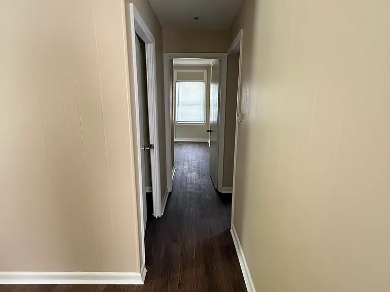 112 Central Ave — Photo 7