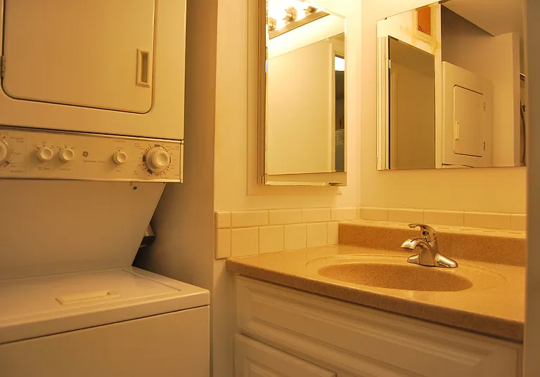 112 S School St #103 — Photo 6