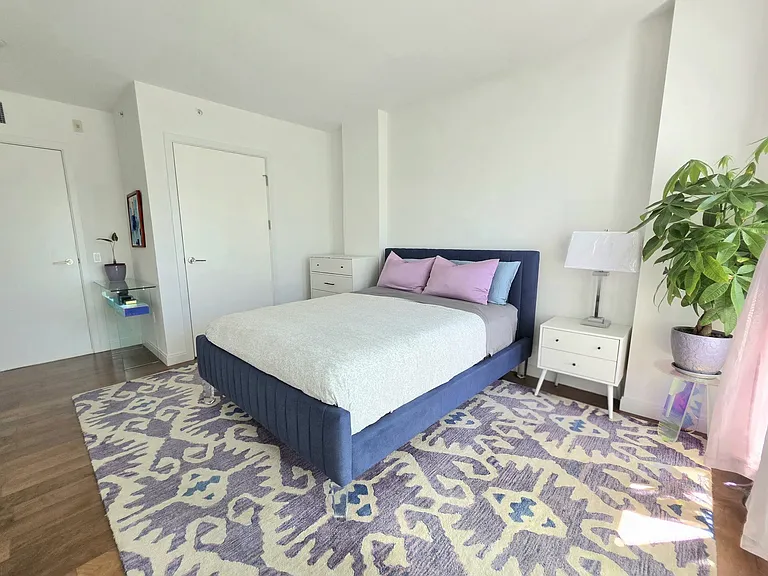 555 Fulton St #327 — Photo 9
