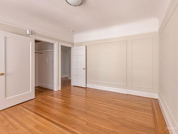 4th image of 5000 California St APT 205