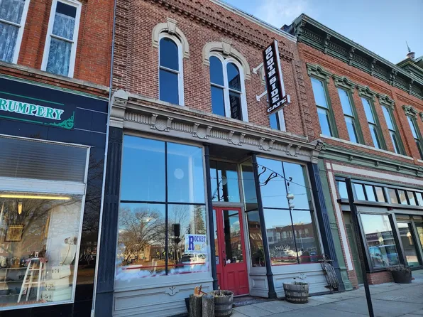 110 W Lafayette St, Rushville, IL 62681