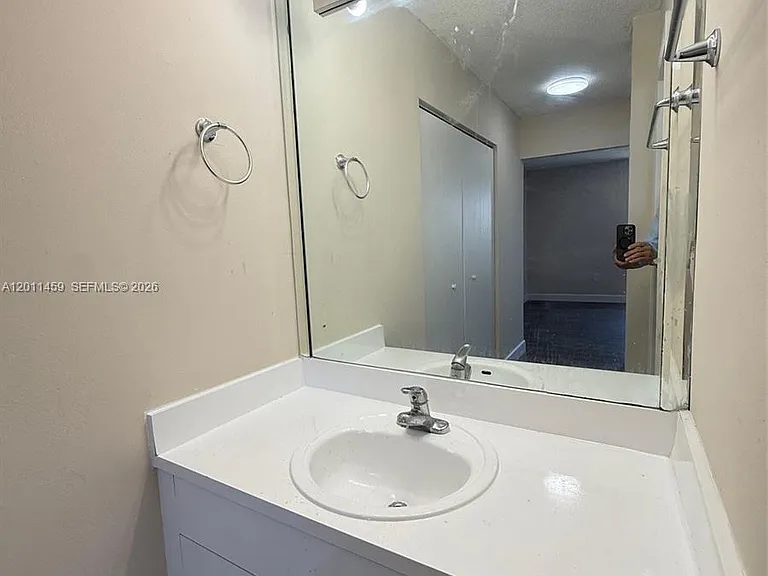 1755 W 60th St #D312 — Photo 15