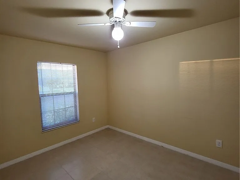 4525 SW 8th Pl — Photo 9
