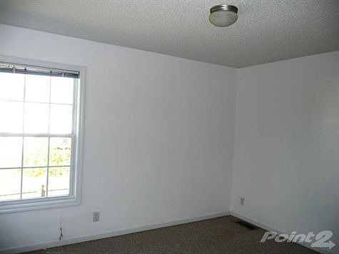 2nd image of 3392 Endsworth Dr
