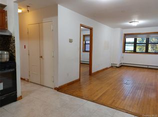 10214 Lewis Ave APT 2D, Corona, NY 11368