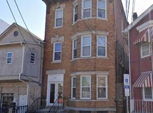 617 N 6th St, Newark, NJ 07107