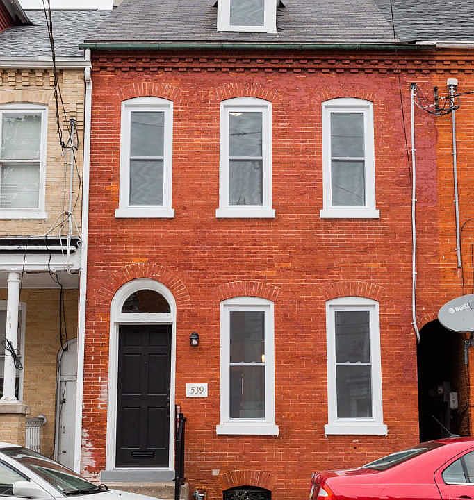 1st image of 539 W King St