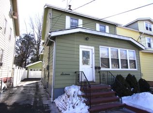 16 Temple Pl, Irvington, NJ 07111