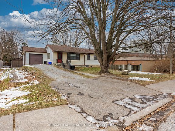 2nd image of 1911 Glenview Rd