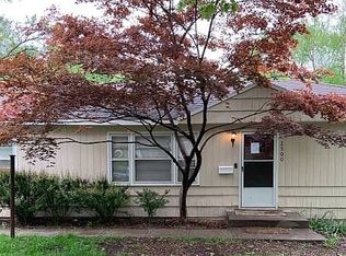 2500 W 73rd St, Prairie Village, KS 66208