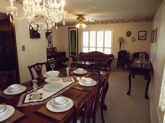 Formal Dining Room