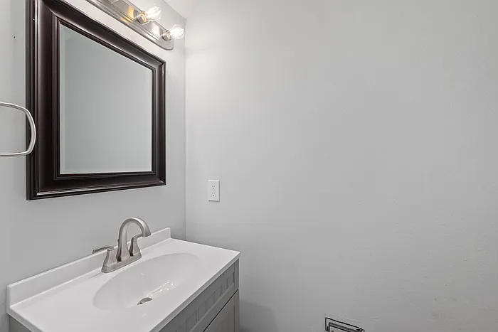 253 Greenbrier Ave — Photo 9
