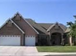 2534 Swift Ave, Clovis, CA 93611