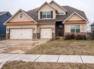 417 W Ivy Creek Dr, Ozark, MO 65721
