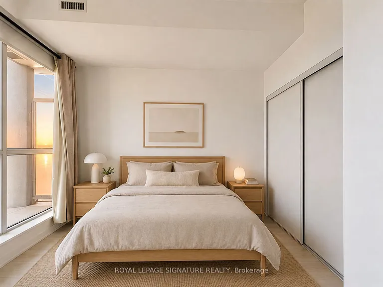 51 E Liberty St #509 — Photo 8