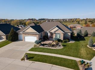 2909 Pinnacle Dr, Norfolk, NE 68701