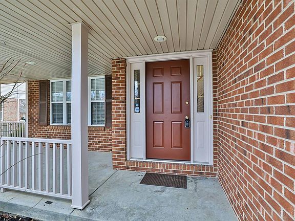 3rd image of 8526 Charleston Valley Dr