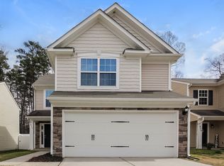 830 Rook Rd, Charlotte, NC 28216