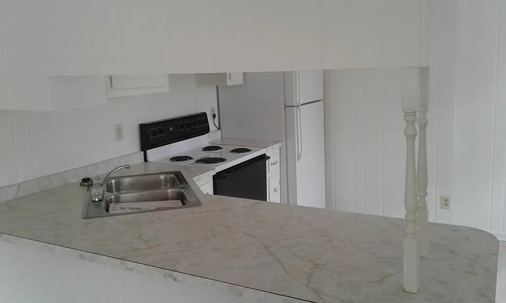 150 Mayhew Rd. Ap D1 — Photo 4