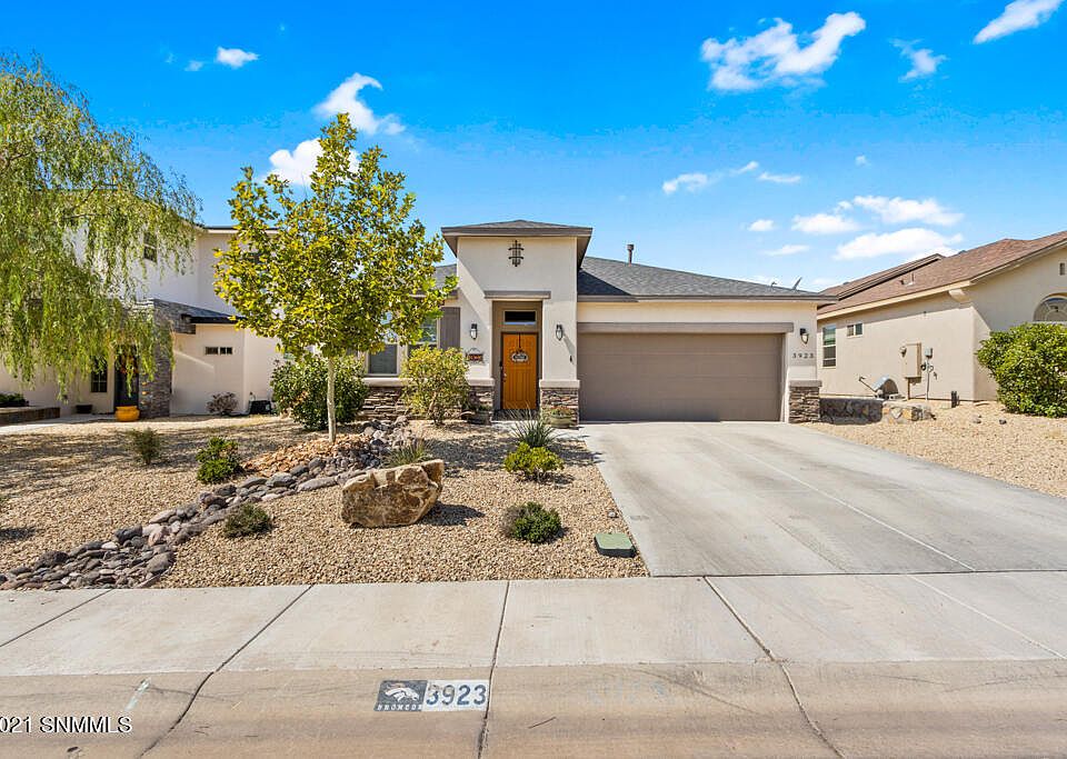 1st image of 3923 Agua Caliente Dr