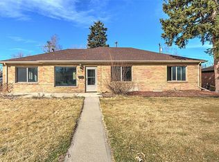 1101 Quentin St, Aurora, CO 80011
