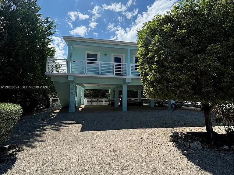 102 Venetian Dr — Photo 7