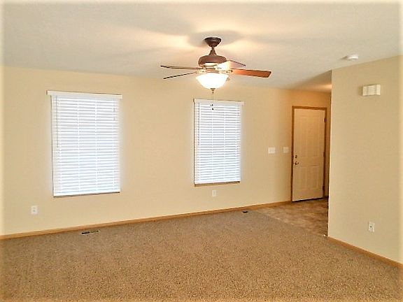 2nd image of 123 Andiron Dr