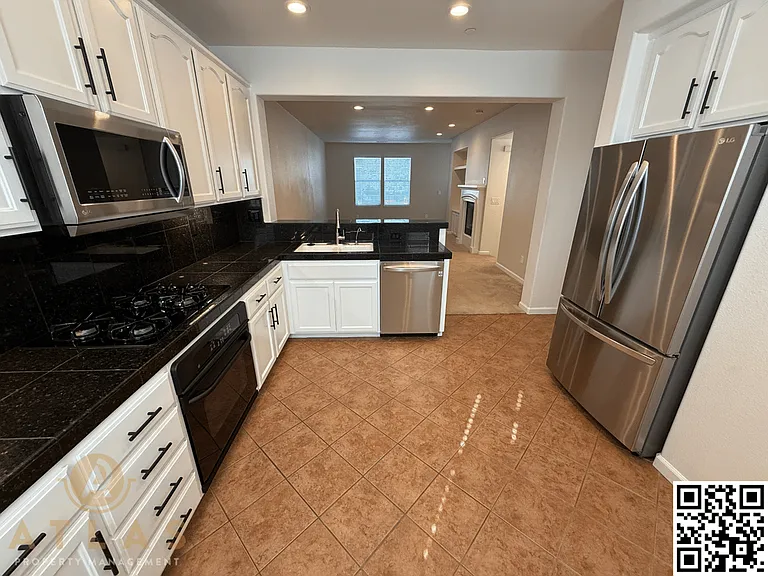 2180 Unbridled Ct — Photo 11