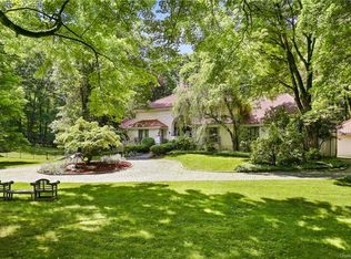 5 Cole Dr, Armonk, NY 10504