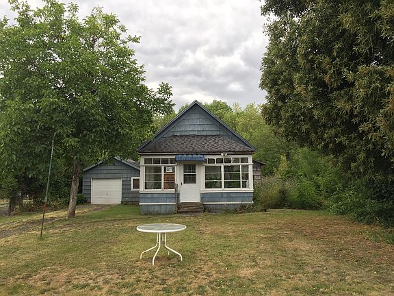 5th image of 3012 NE Petticoat Ln