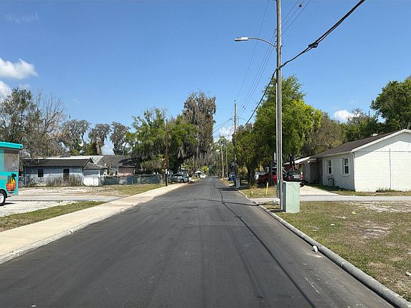 5th image of 1021 Kettles Ave