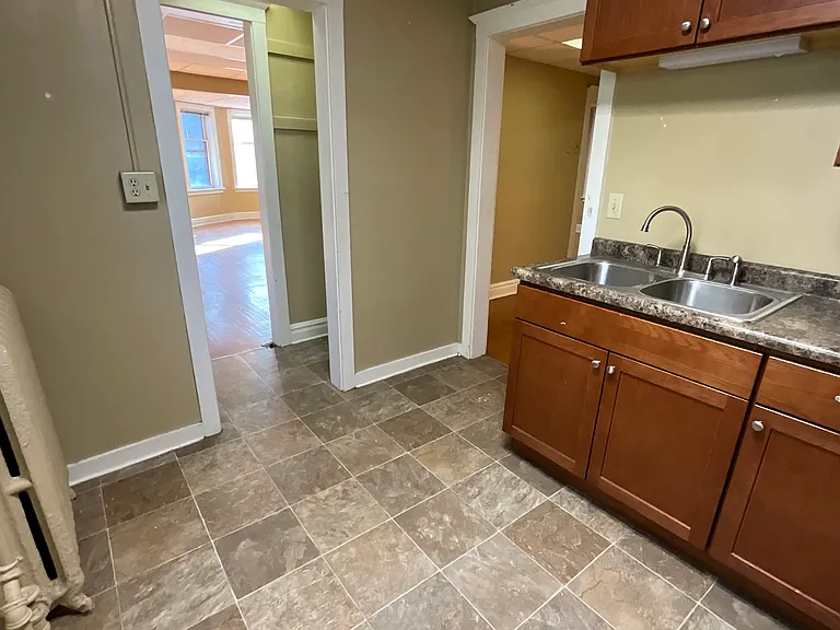 118-20 N 8th Ave E #120 — Photo 13
