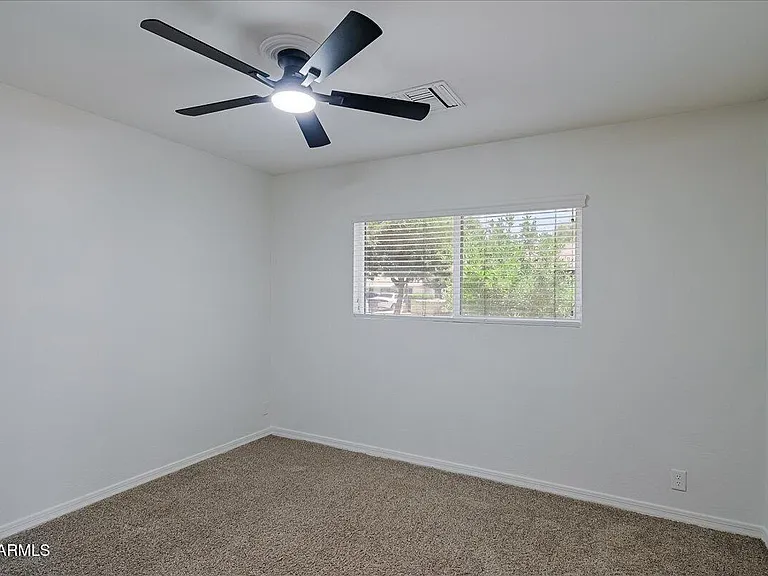 536 N Cheri Lynn Dr — Photo 15