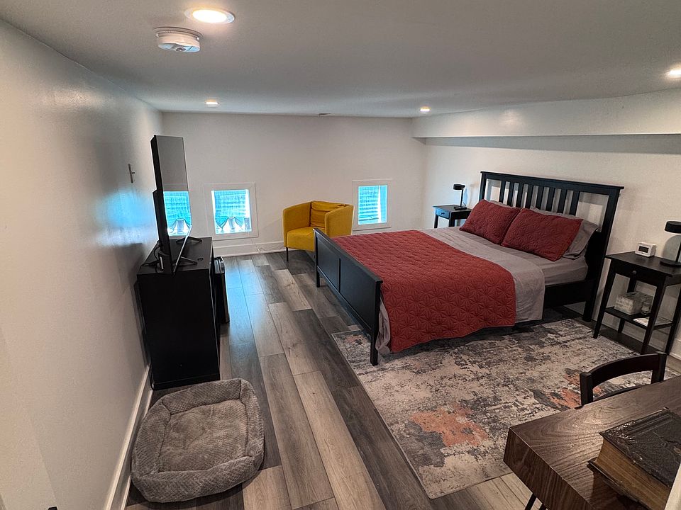 1st image of 651 N 16th St #1