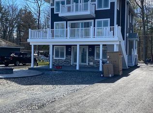 84 Riley Cove Rd, Malta, NY 12020