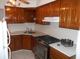 2106 Steinway St, Astoria, NY 11105