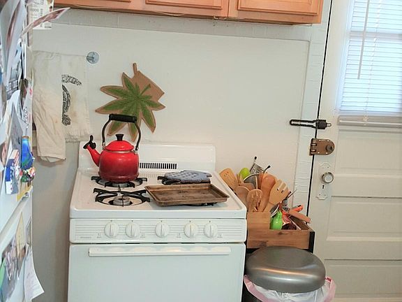 4th image of 4800 N Hermitage Ave #2