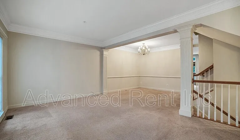 5109 Strawbridge Ter — Photo 4