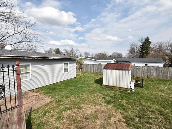 3rd image of 328 Galewood Dr