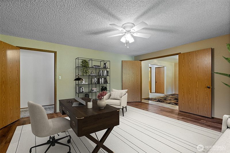 4th image of 6915 244th Street Ct E