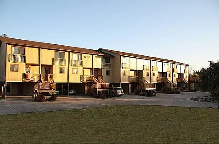 1st image of 1850 Cypress St APT D