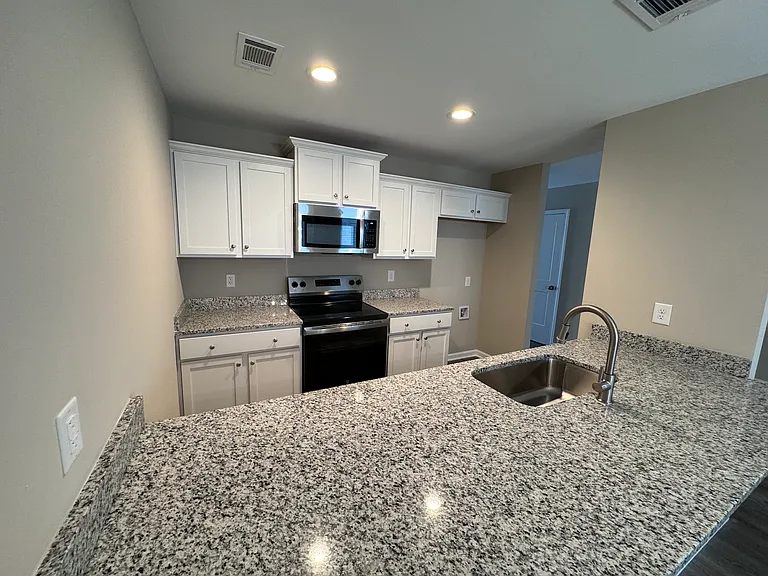 307 Legacy Ln #1 — Photo 5