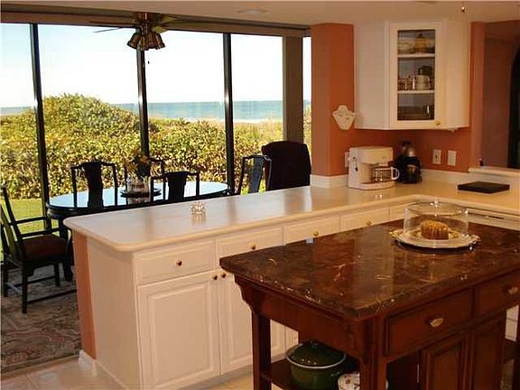 5th image of 4000 N Highway A1a APT 201