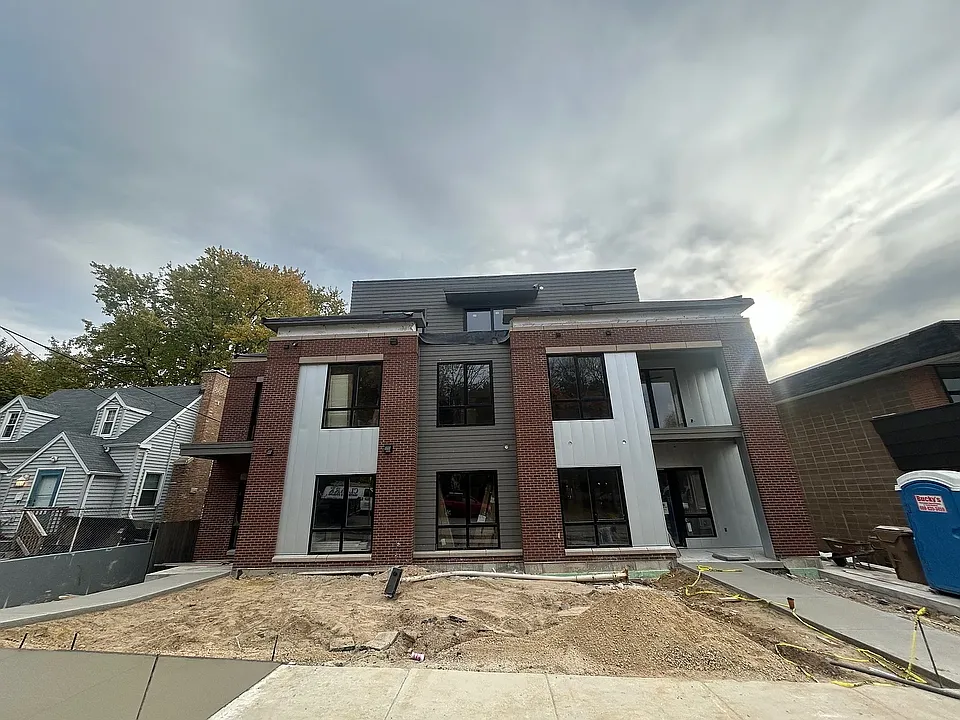 Speedway Apartments