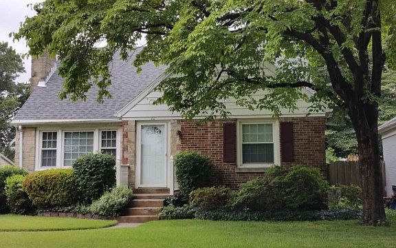 3rd image of 22 N Alvord Blvd
